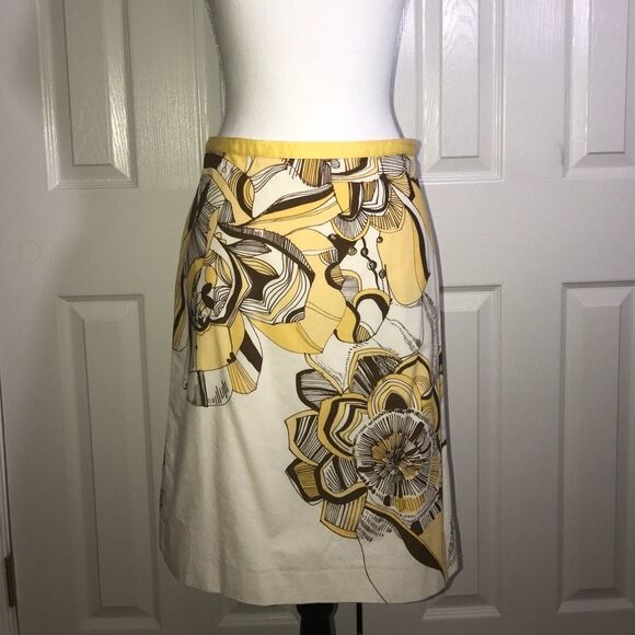 LOFT skirt, lined, size 2, EUC, zips down the side - Picture 1 of 7